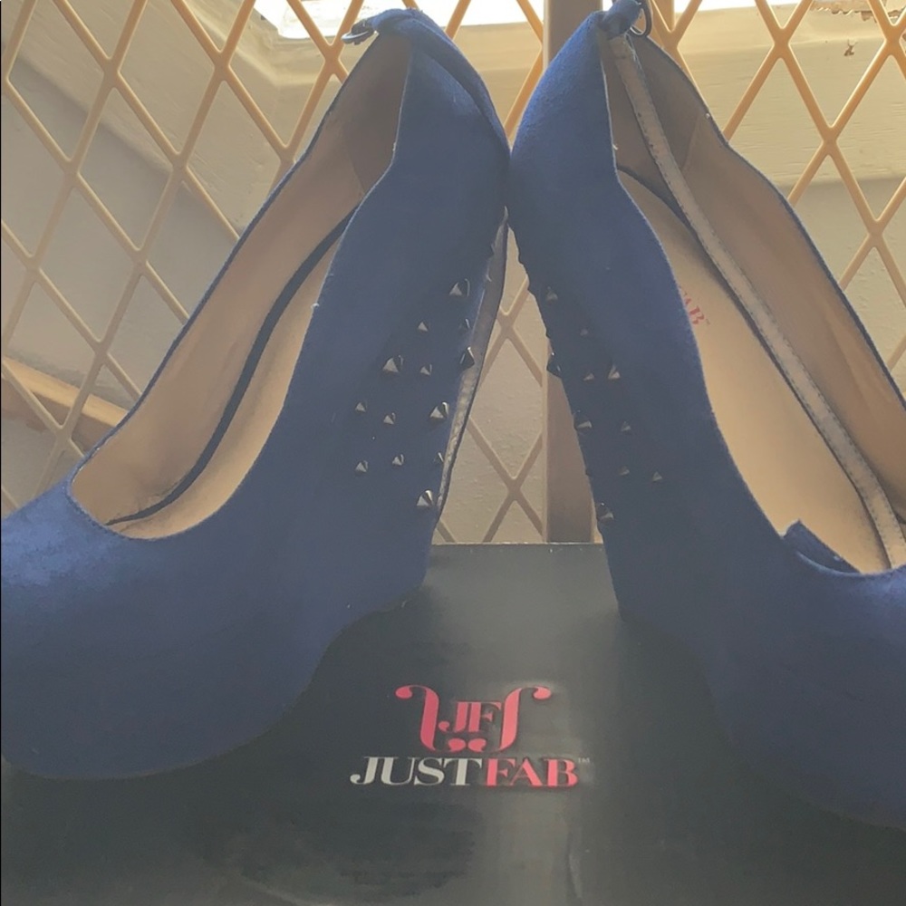 Blue wedged heels